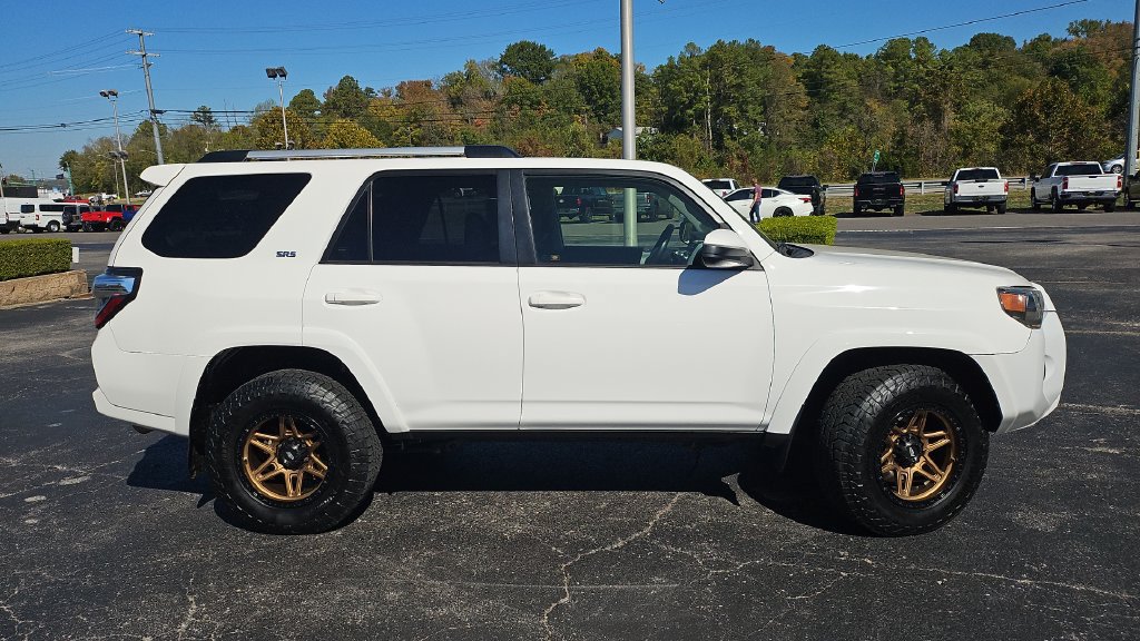 Used 2019 Toyota 4Runner SR5 RWD image 11