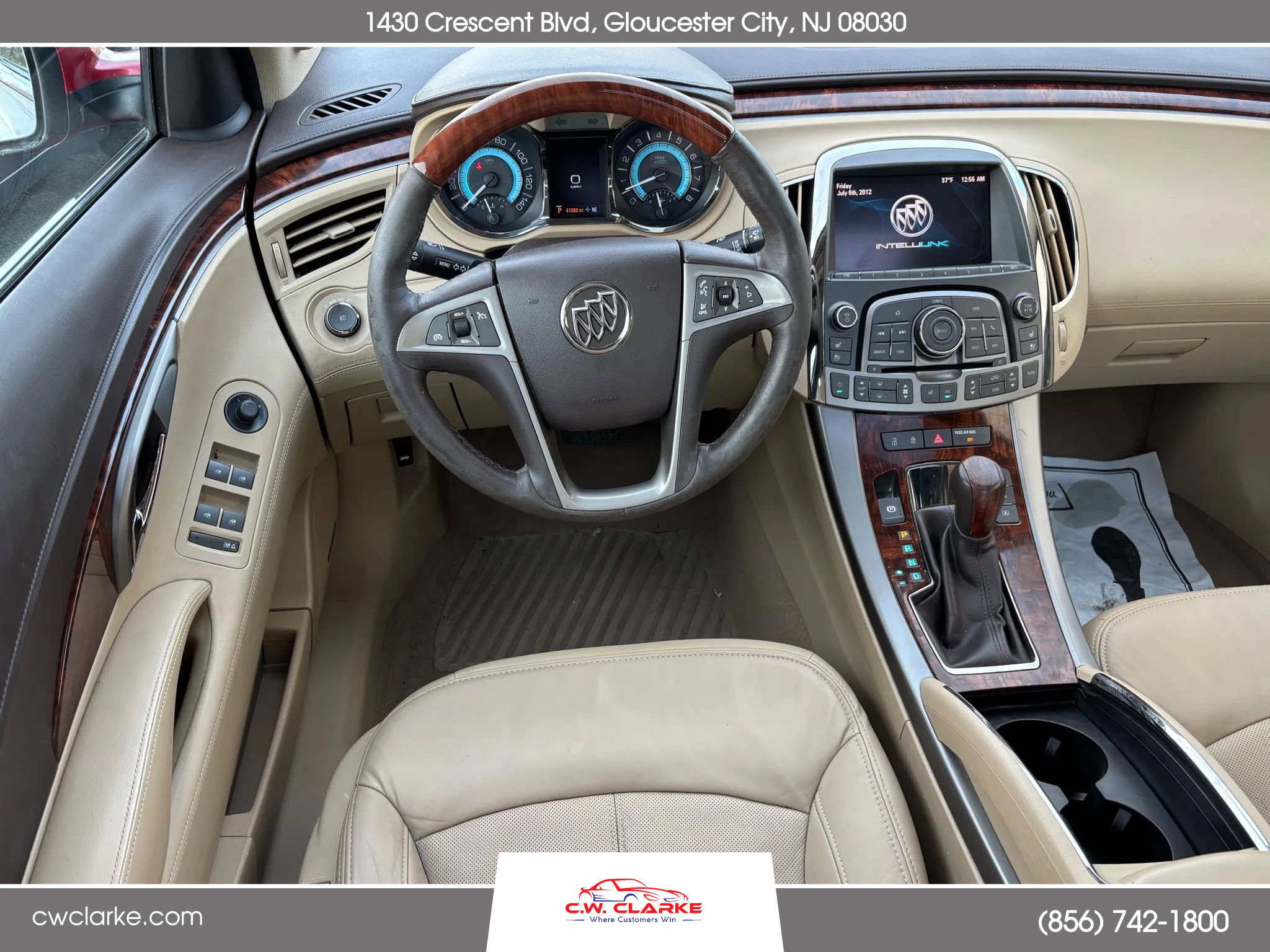 Used 2013 Buick LaCrosse Touring image 18