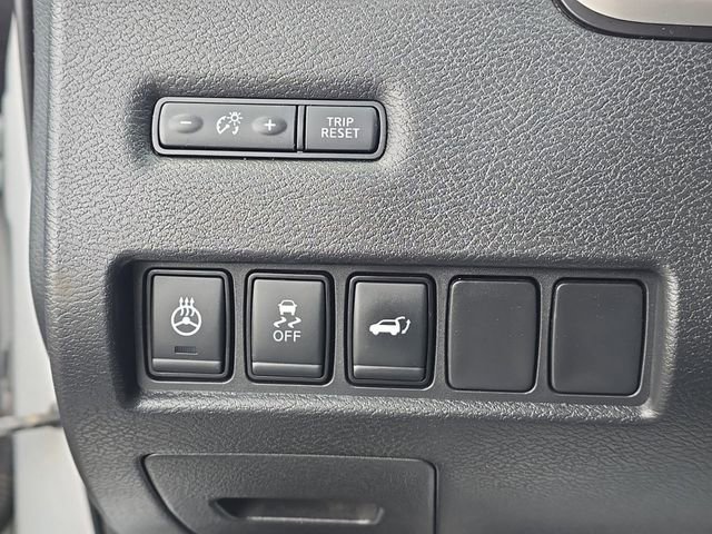 Used 2017 Nissan Murano SL image 16