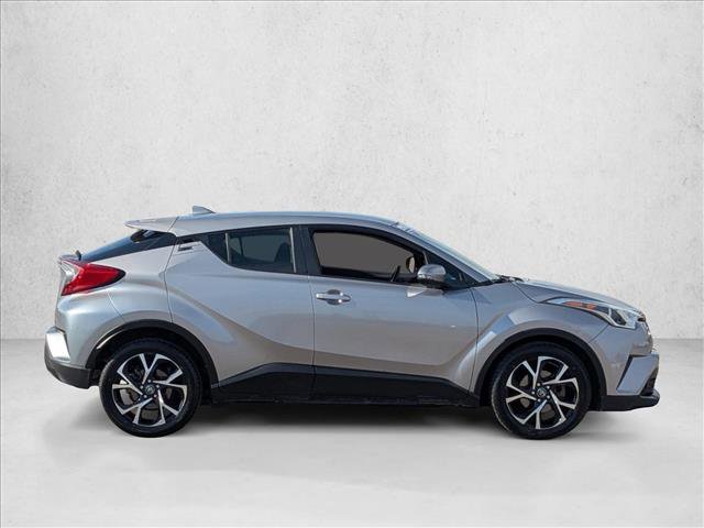 Used 2018 Toyota C-HR XLE image 4