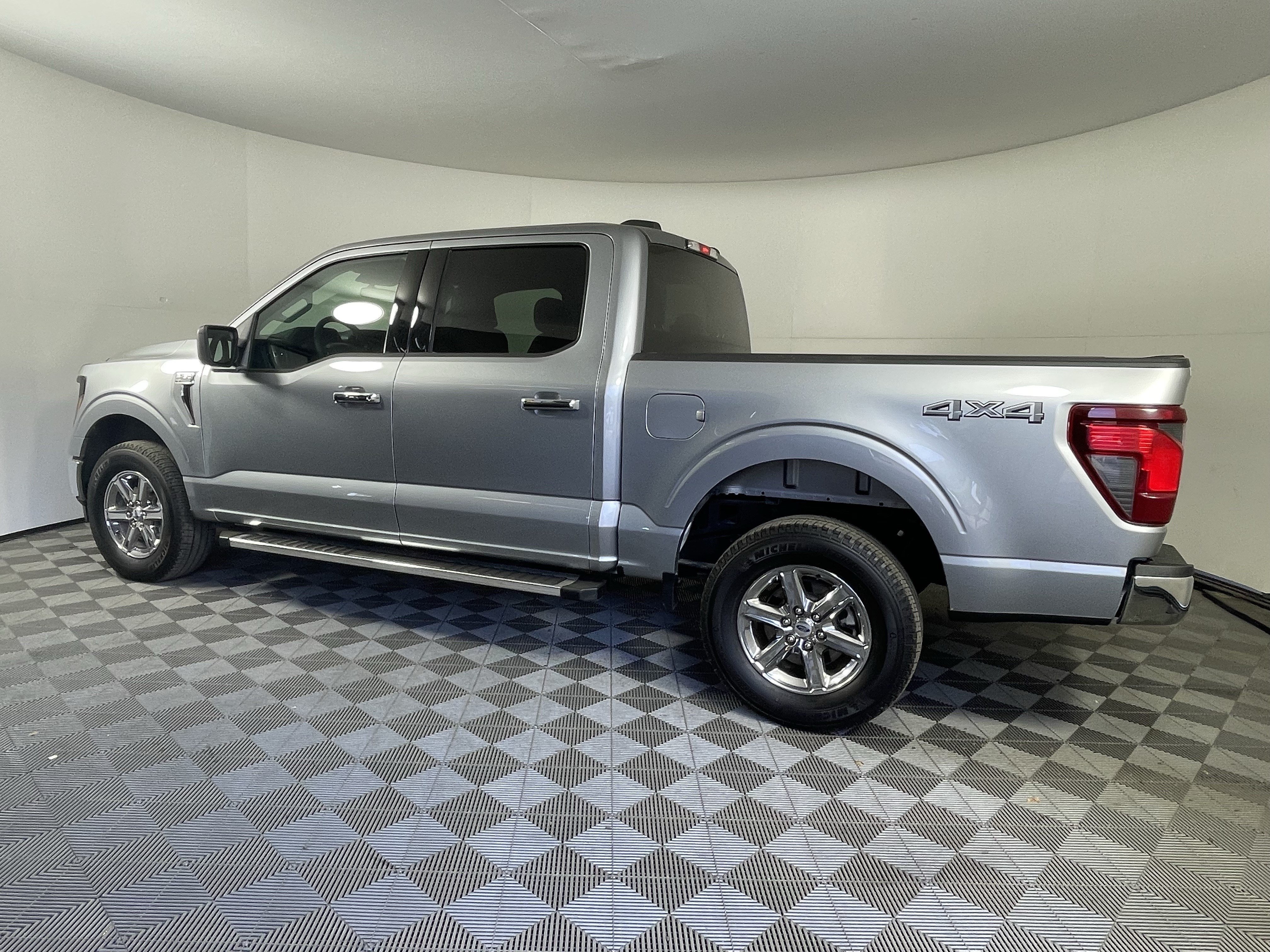 Used 2025 Ford F150 XLT w/ Equipment Group 301A Standard AWD/4WD image 2