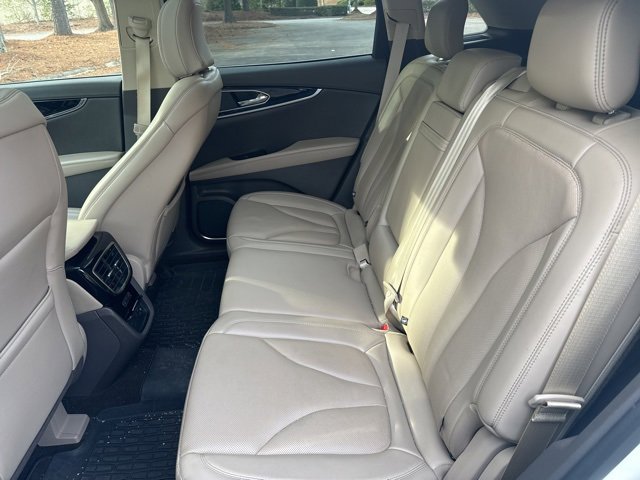 Used 2022 Lincoln Nautilus Reserve w/ Equipment Group 201A image 22