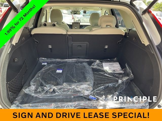 New 2026 Volvo XC60 T8 Ultra w/ Protection Package Premier image 30
