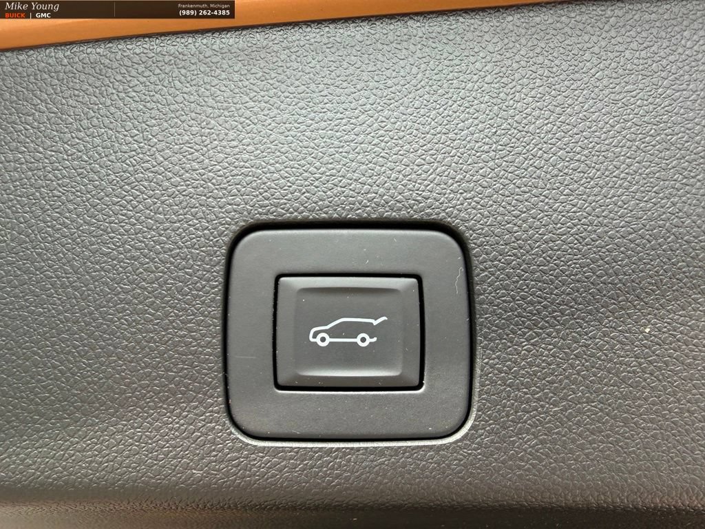 Used 2024 Buick Encore GX Preferred AWD/4WD image 9