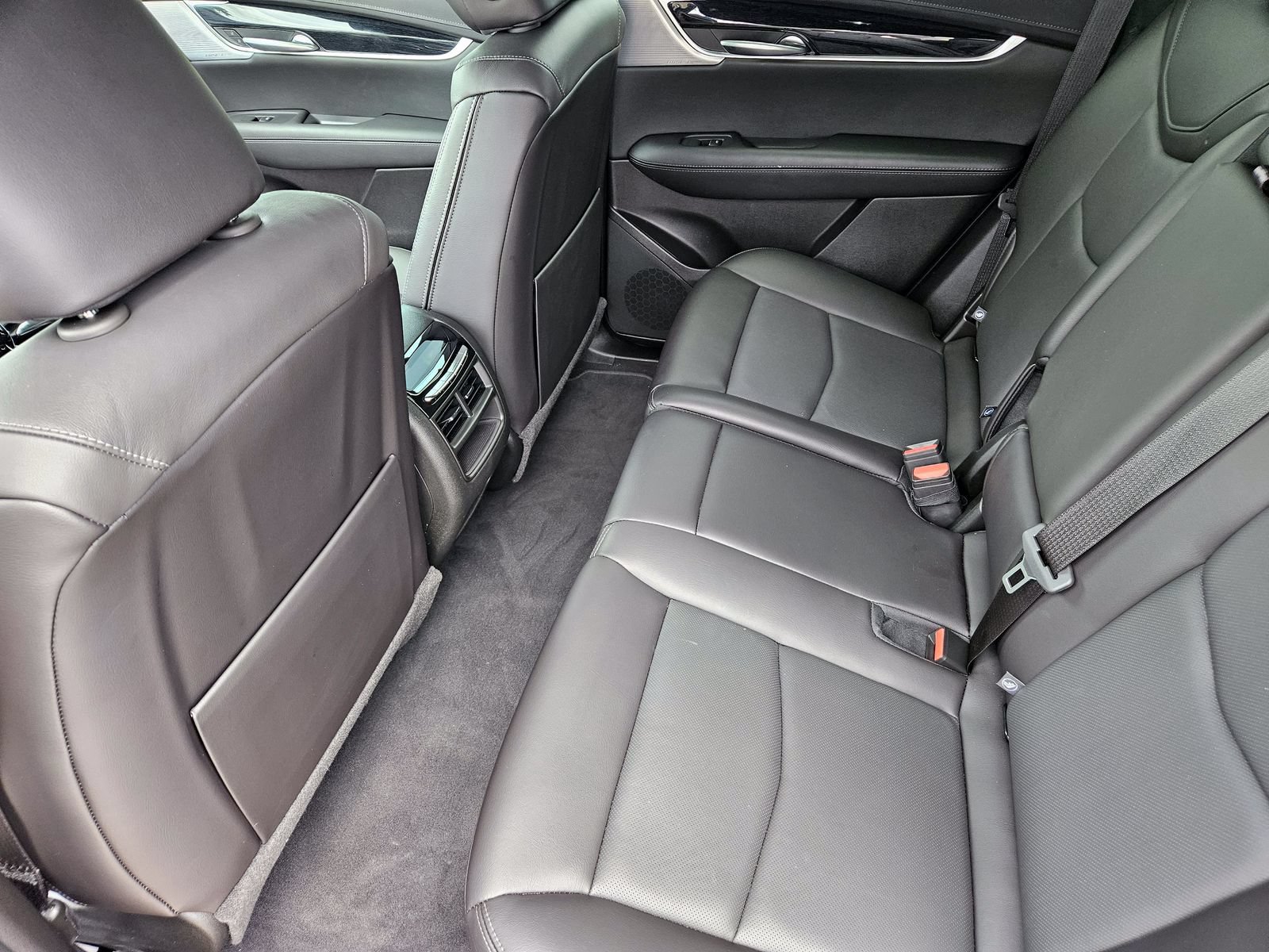New 2026 Cadillac XT5 Premium Luxury w/ Driver Assist Package FWD image 28