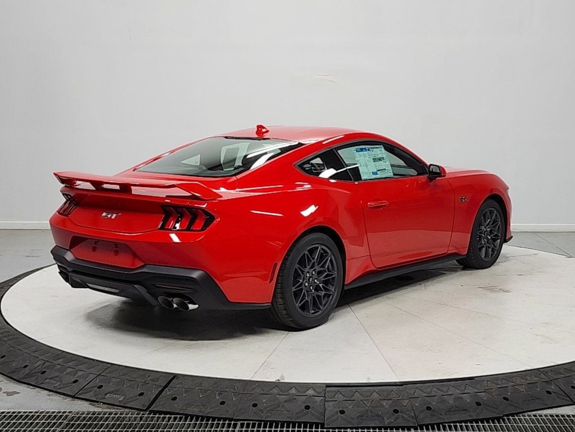 New 2026 Ford Mustang GT Premium w/ GT Performance Package RWD image 7