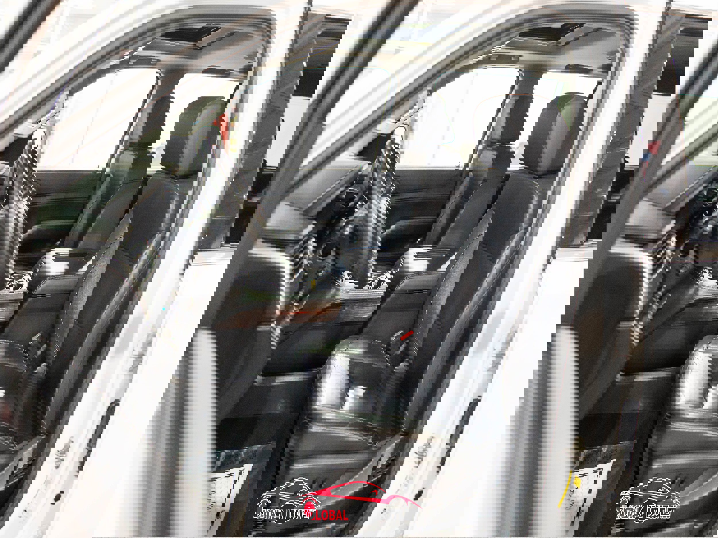 Used 2018 Chevrolet Tahoe LT w/ Luxury Package image 16