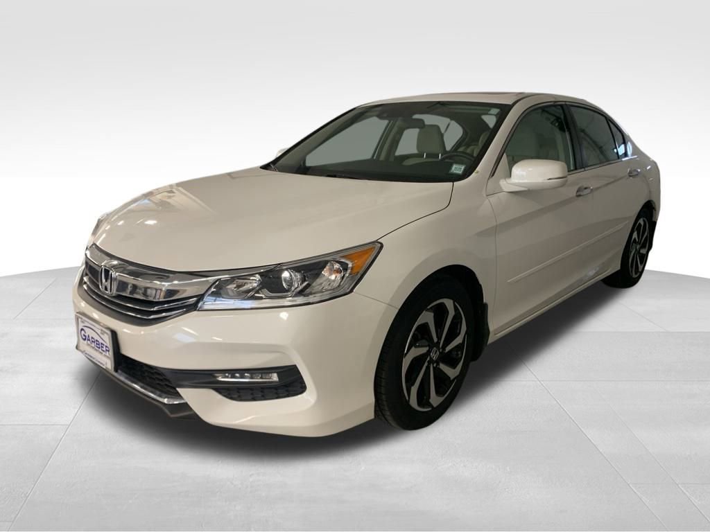 Used 2016 Honda Accord EX image 1