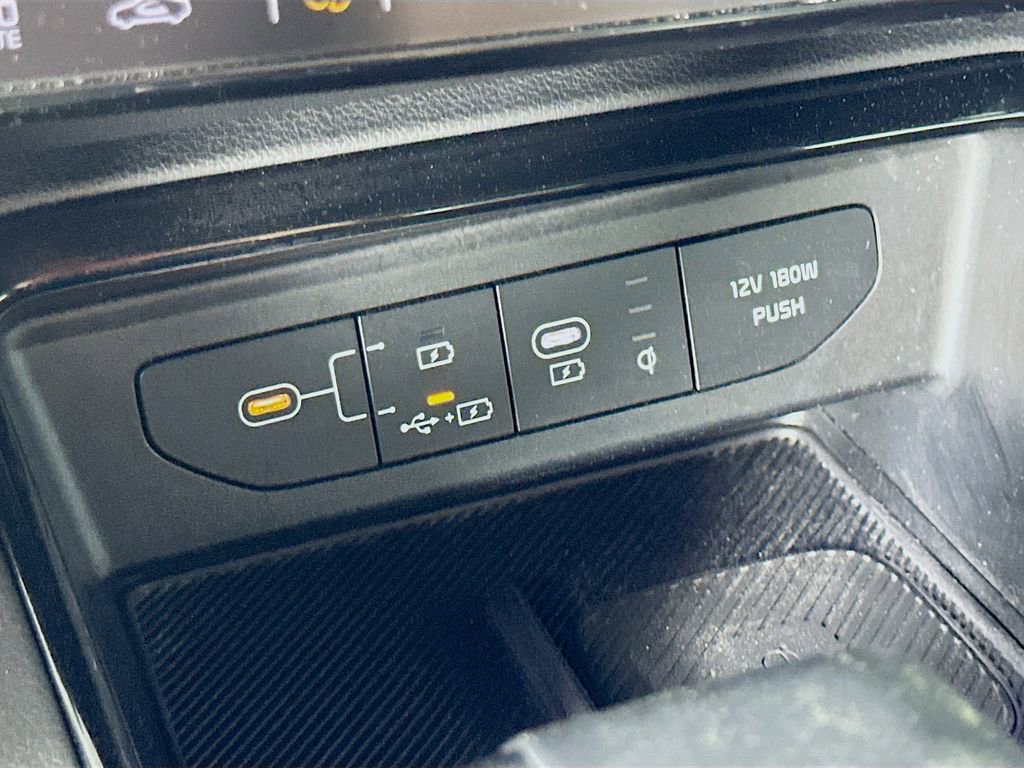 Used 2025 Kia K5 EX image 30