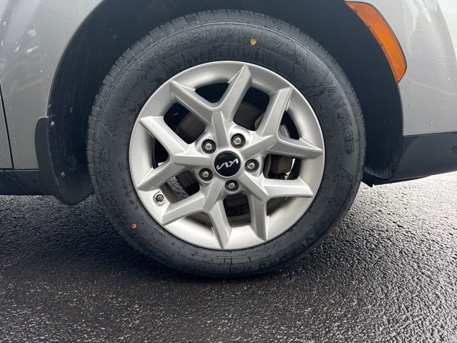 Used 2022 Kia Soul LX w/ Technology Package image 10