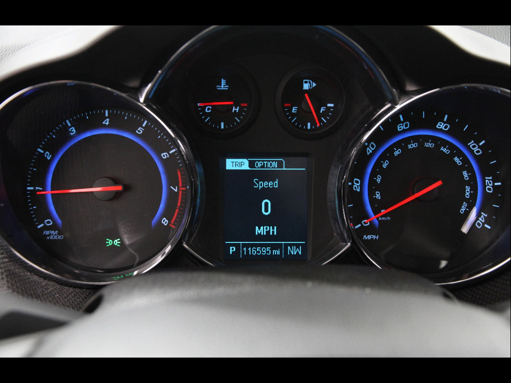 Used 2015 Chevrolet Cruze LT FWD image 8