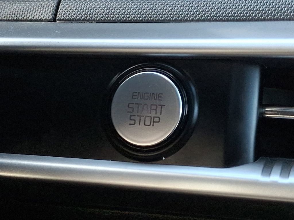 Used 2023 Kia K5 GT-Line image 24