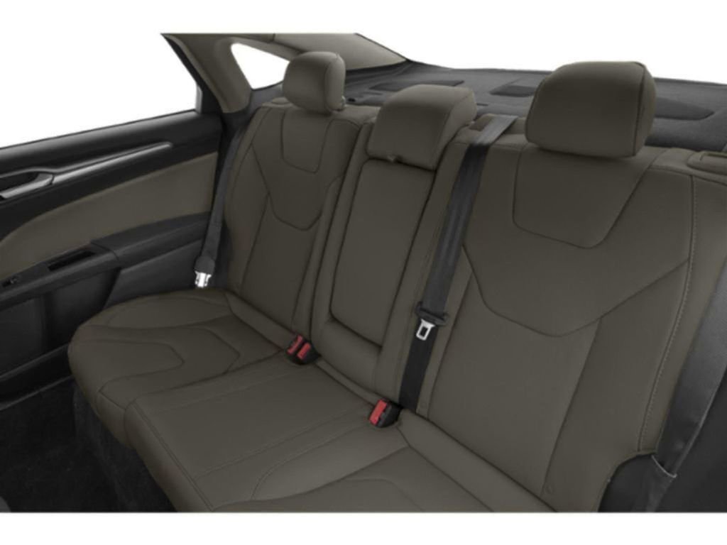 Used 2015 Ford Fusion Titanium image 11