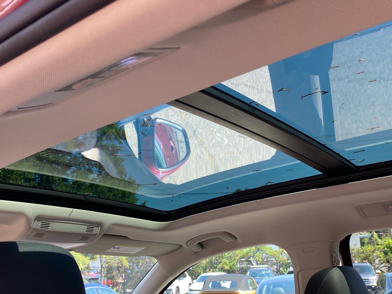 Used 2019 Volkswagen Tiguan SE AWD/4WD image 18