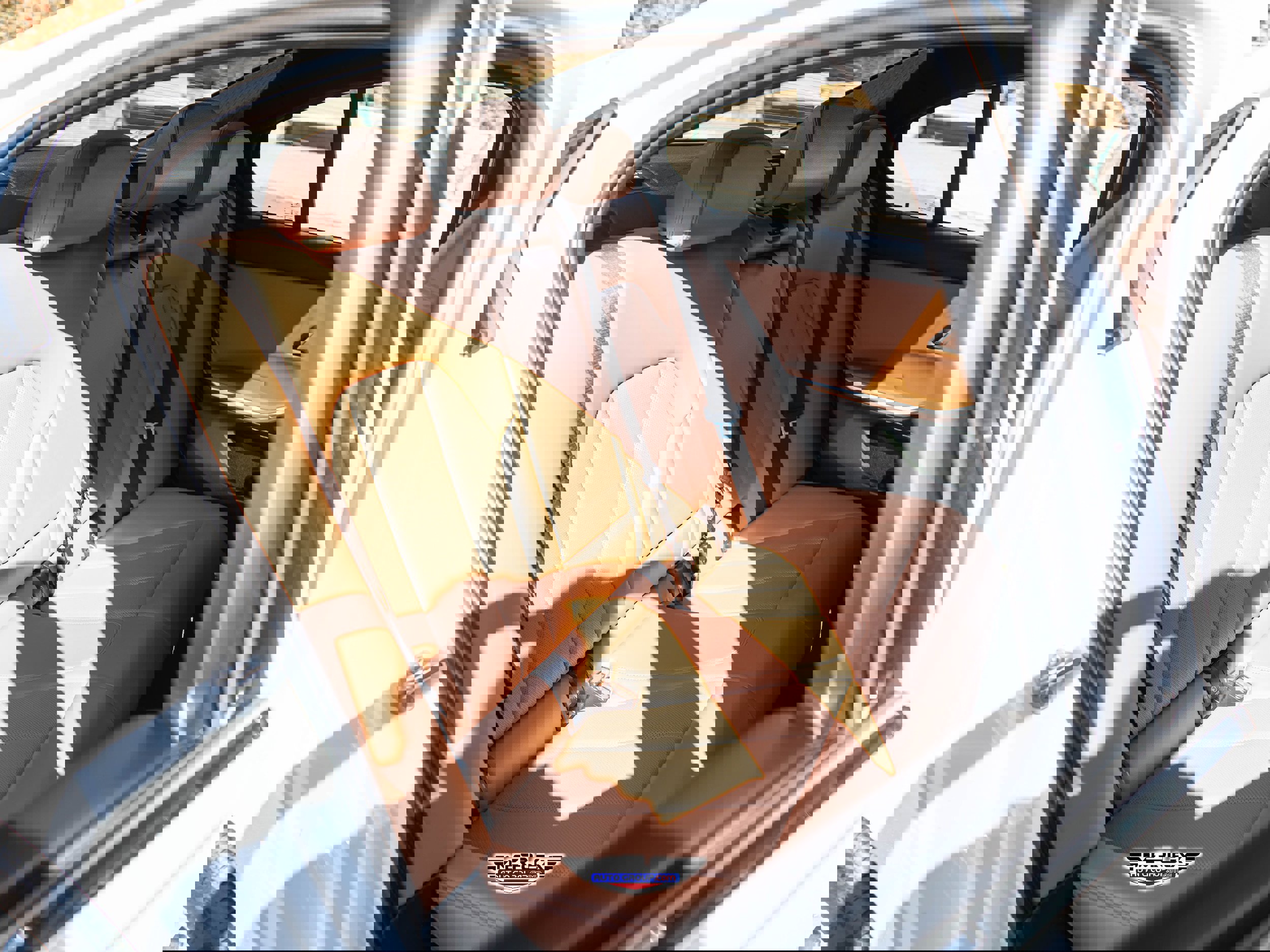 Used 2022 BMW 330e xDrive w/ M Sport Package image 18