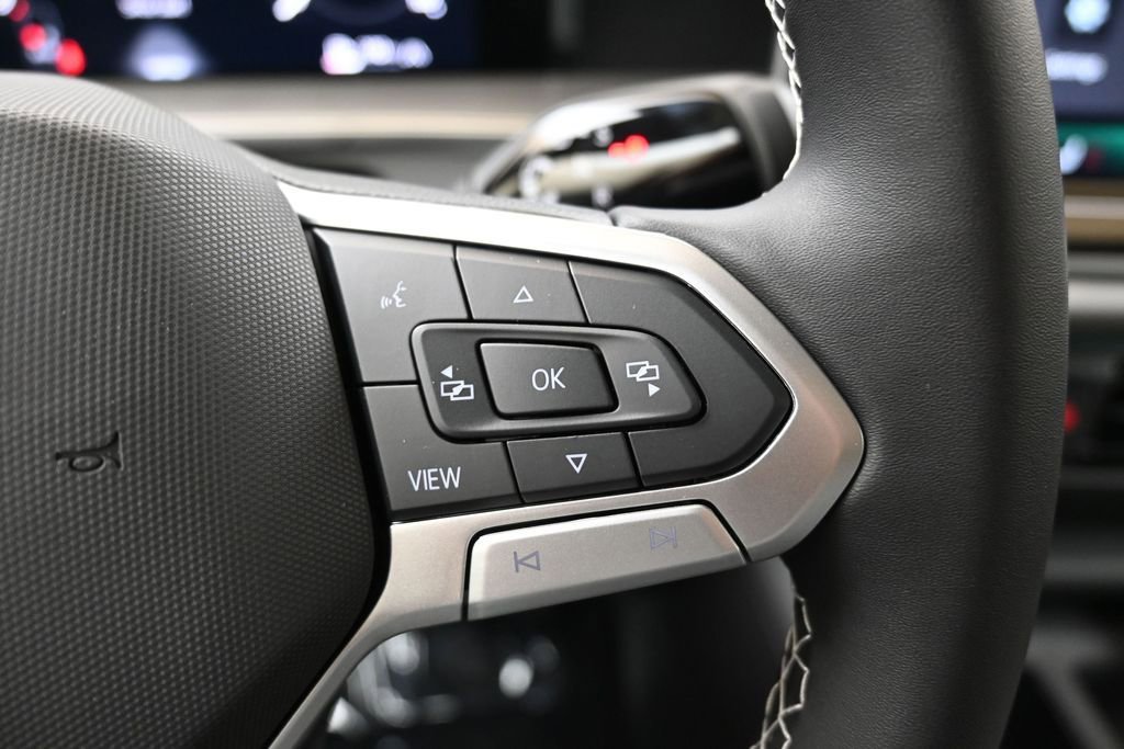 New 2026 Volkswagen Tiguan SE AWD/4WD image 28