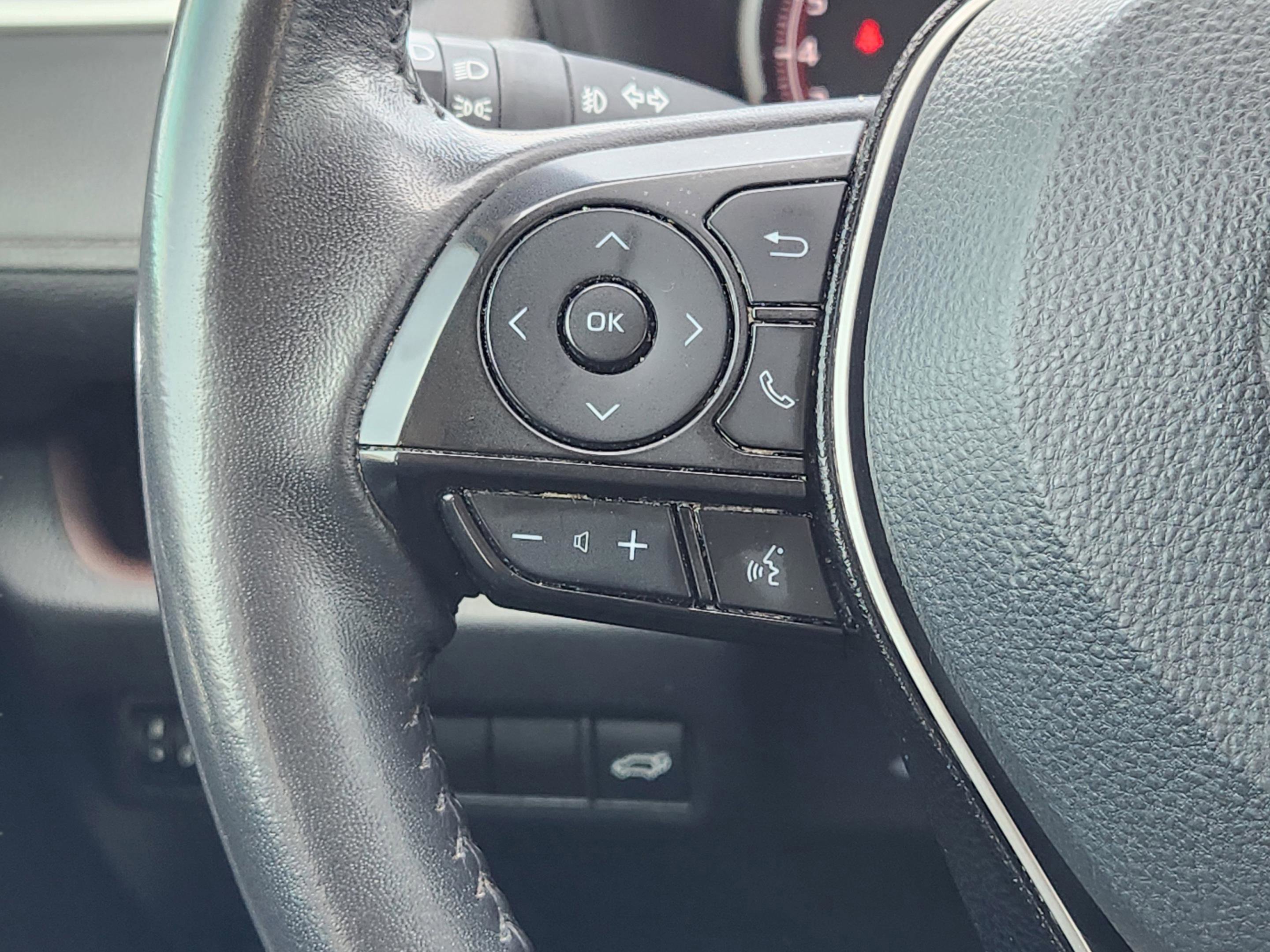 Used 2022 Toyota RAV4 Limited image 28