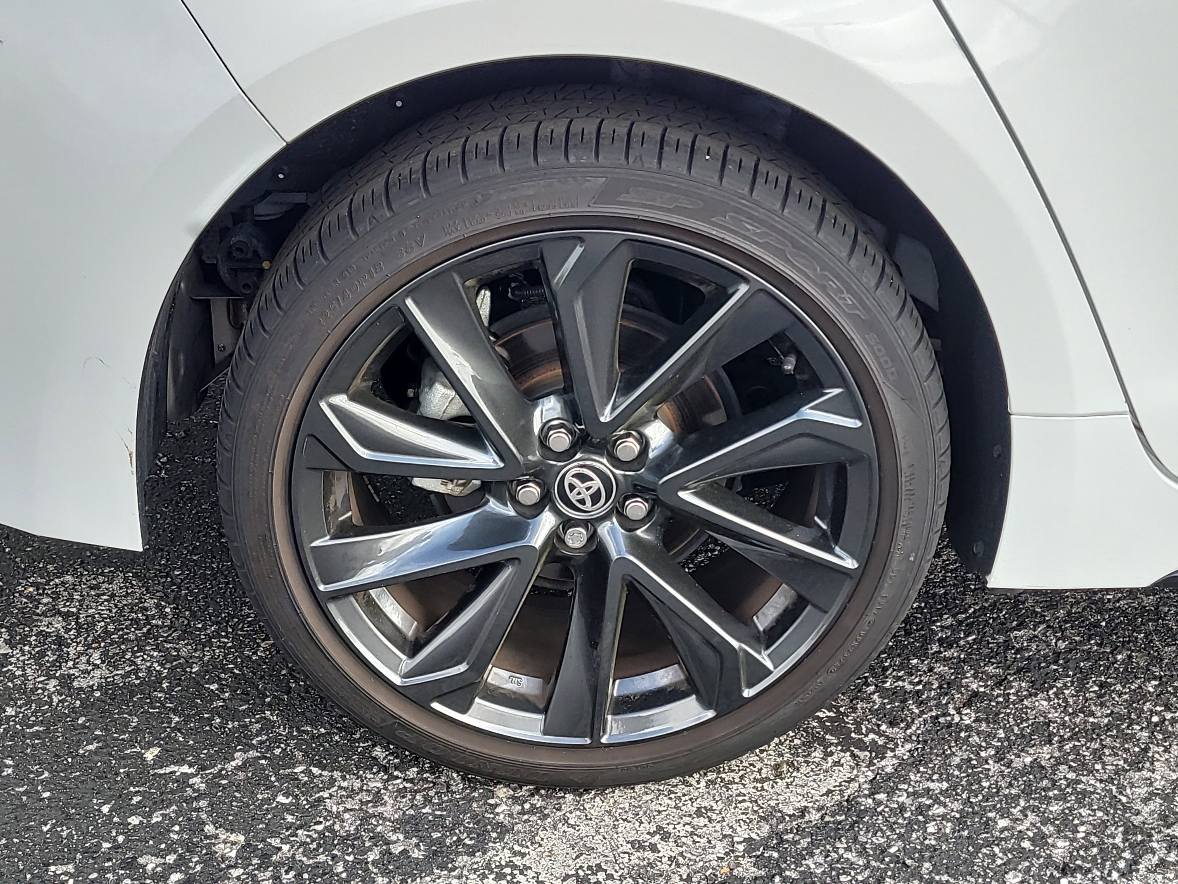 Certified 2025 Toyota Corolla SE image 9