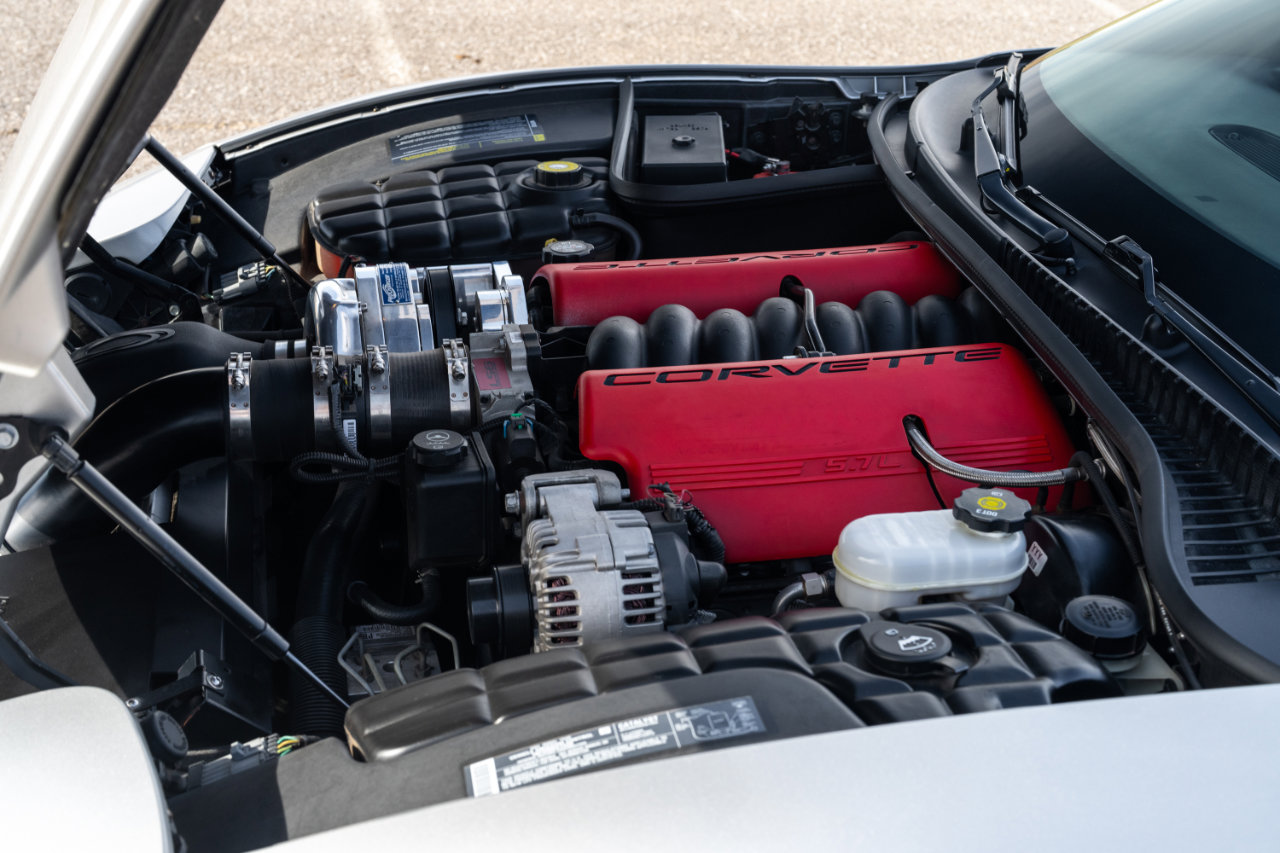 Used 2004 Chevrolet Corvette Z06 w/ Memory Package image 39