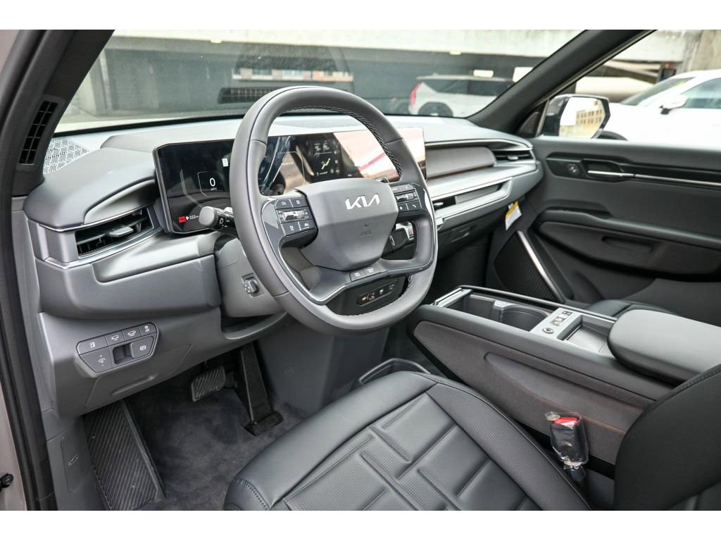 New 2026 Kia EV9 Land w/ Nightfall Edition Package image 18