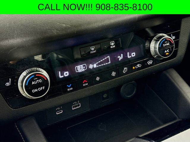 Used 2022 Mitsubishi Outlander SEL image 17