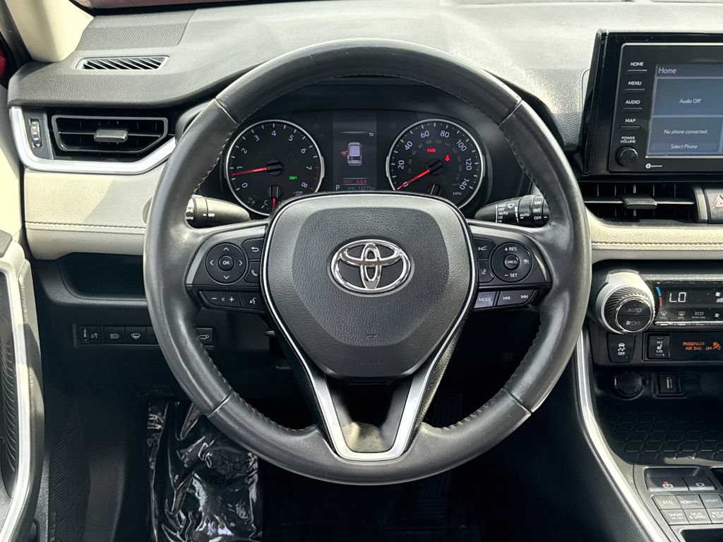 Used 2020 Toyota RAV4 XLE w/ Convenience Package AWD/4WD image 15