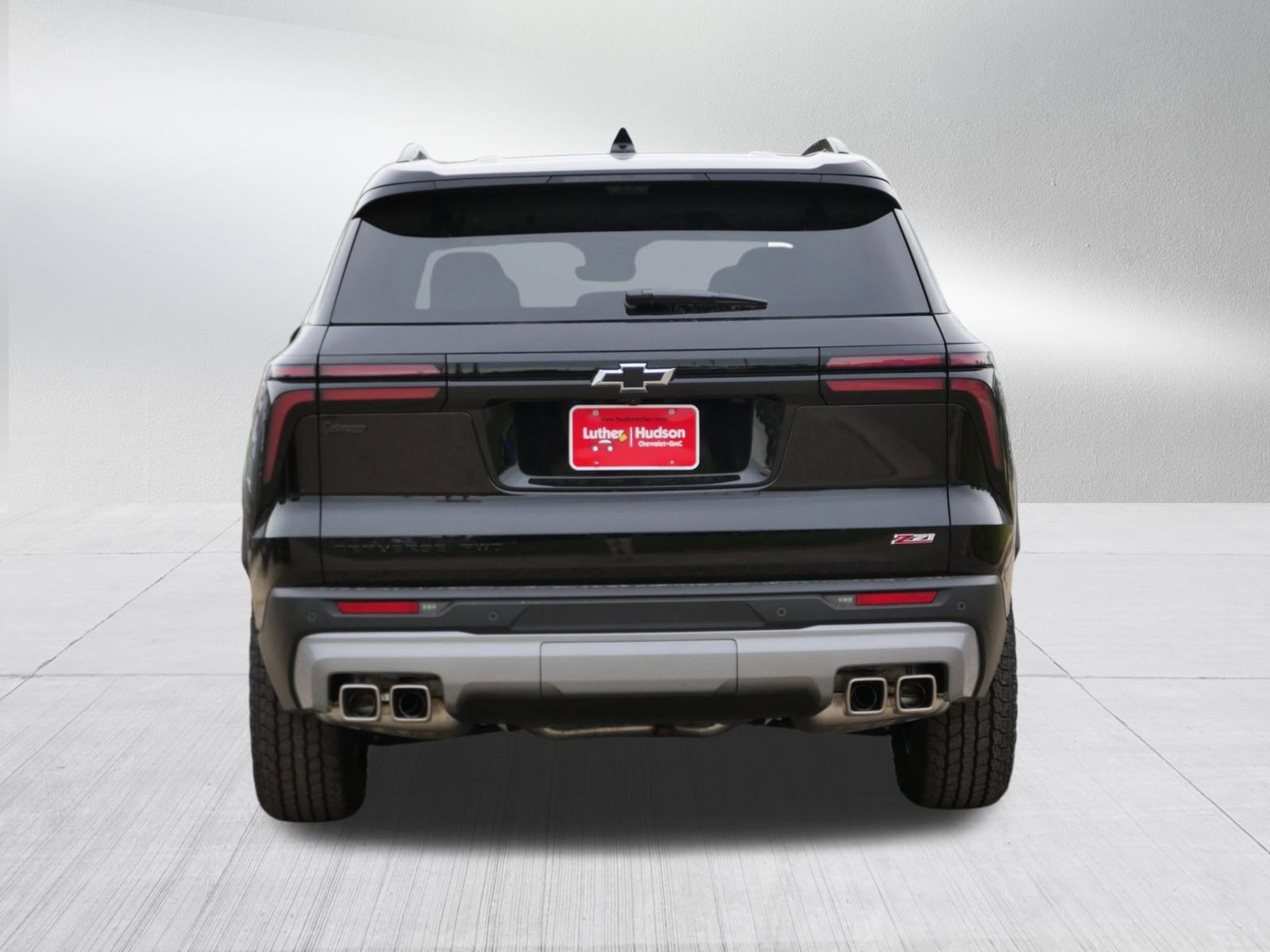 New 2026 Chevrolet Traverse Z71 w/ Enhanced Driving Package image 4