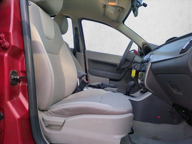 Used 2009 Ford Focus SES image 18