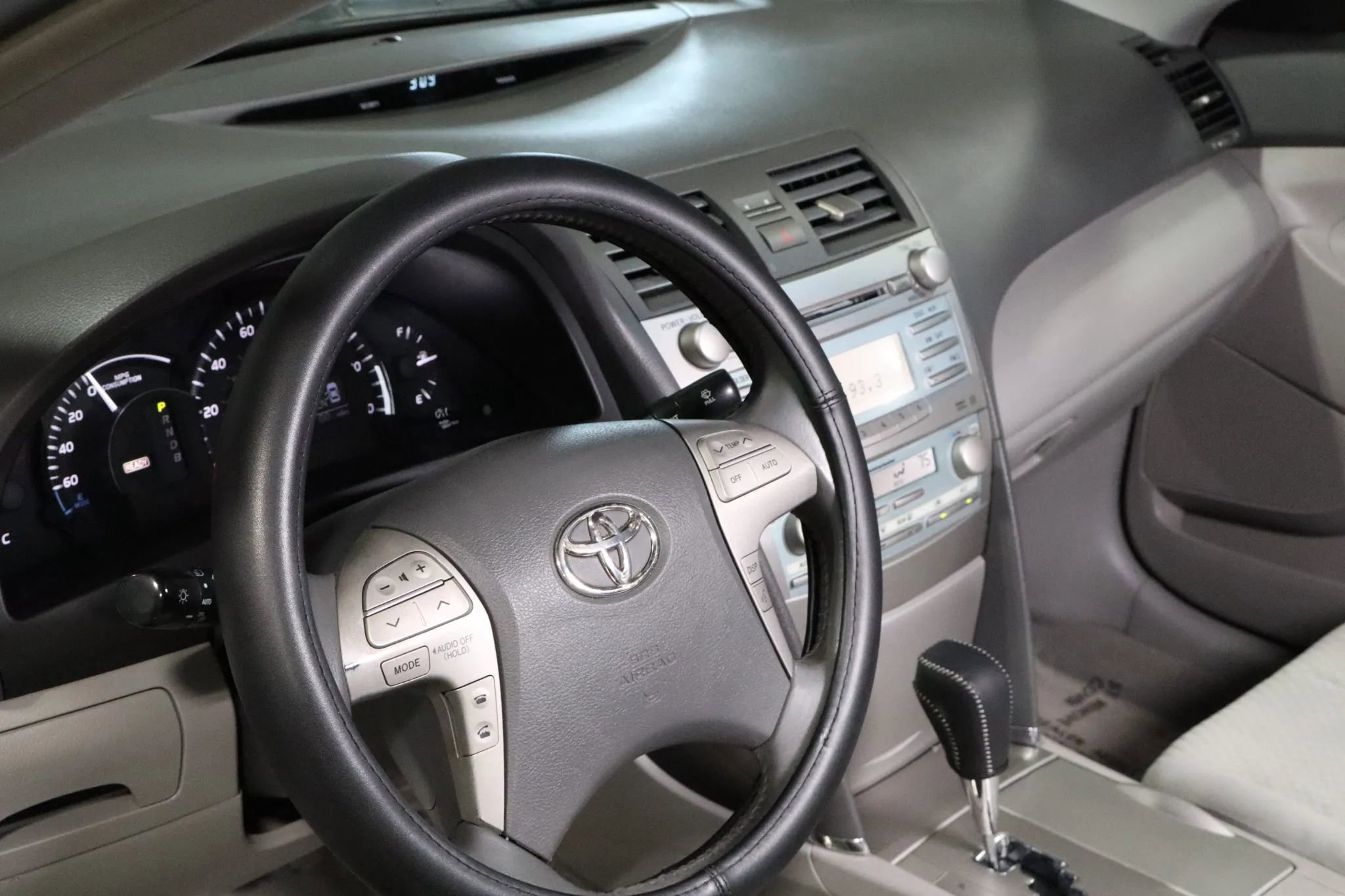 Used 2009 Toyota Camry Hybrid image 10