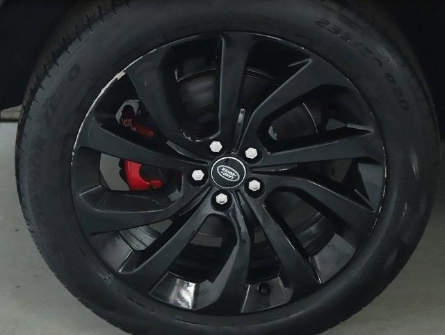 Used 2023 Land Rover Discovery Sport S image 40