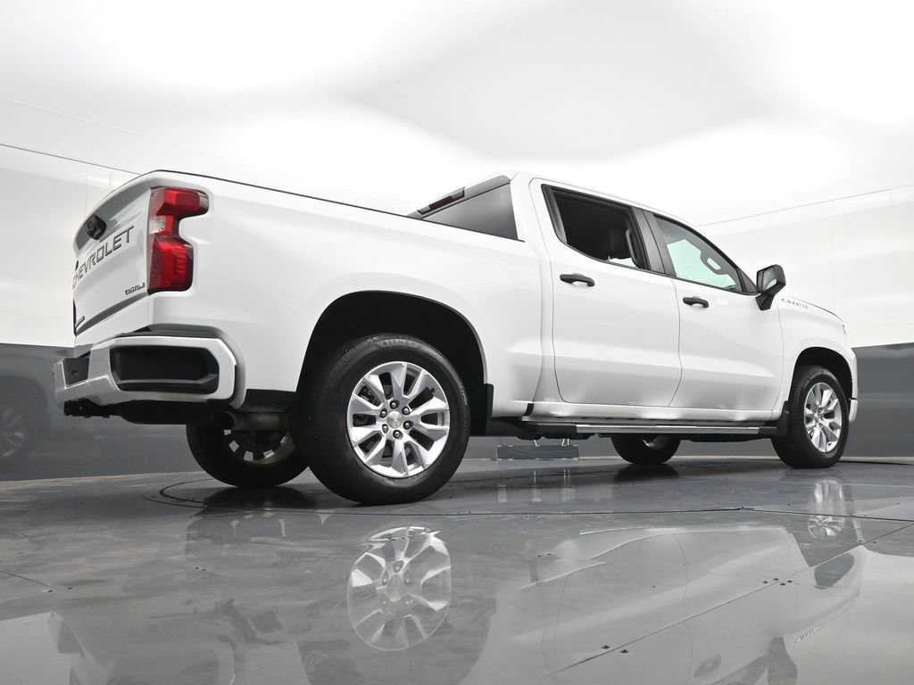 Used 2023 Chevrolet Silverado 1500 Custom RWD image 27