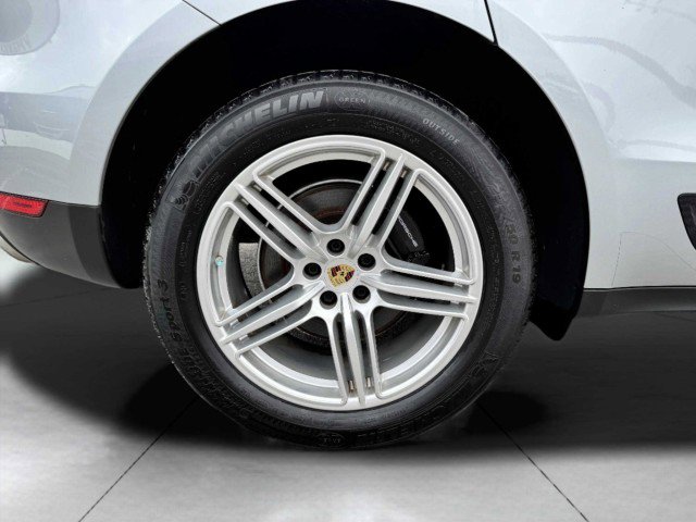 Used 2019 Porsche Macan image 56