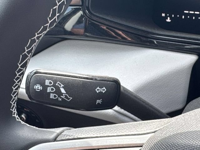 New 2026 Volkswagen Taos S FWD image 22