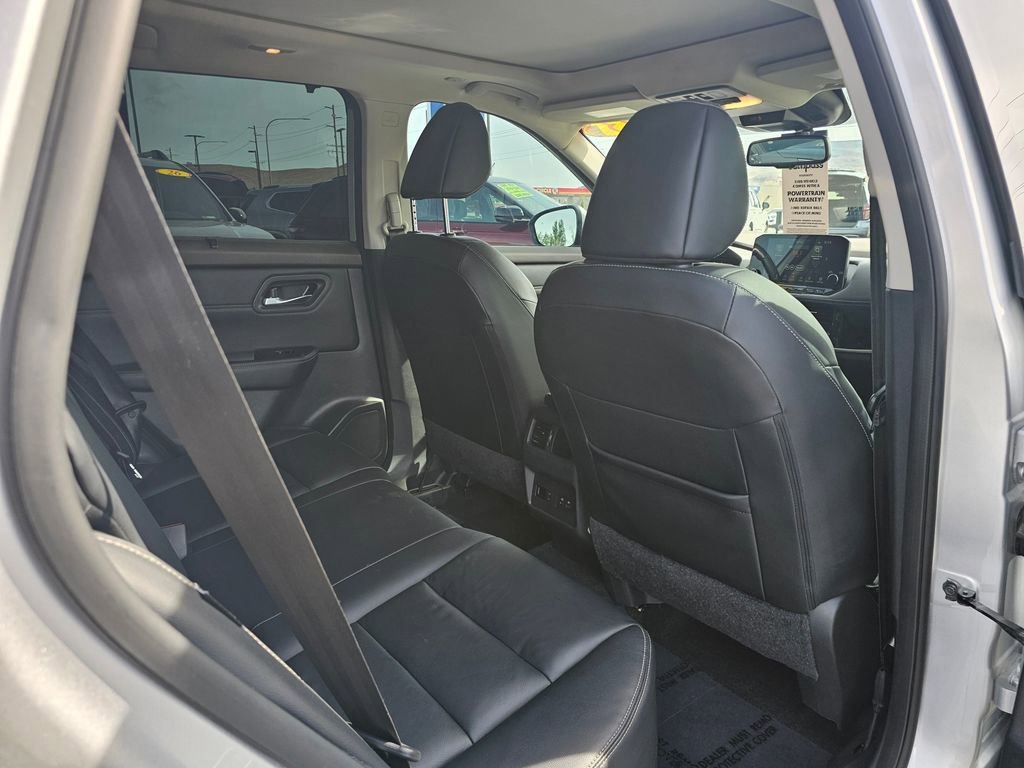 Used 2023 Nissan Rogue SL w/ SL Premium Package AWD/4WD image 12