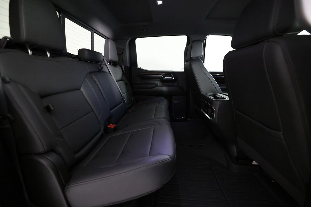 Used 2024 GMC Sierra 1500 Elevation w/ Elevation Premium Package AWD/4WD image 14