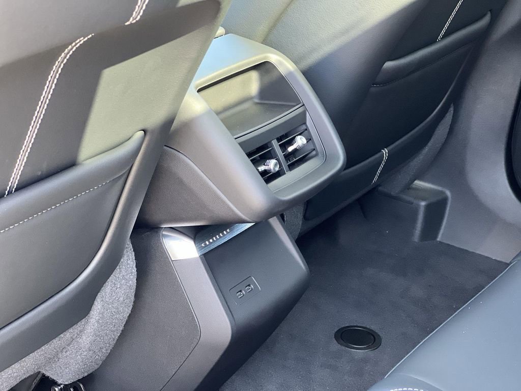 New 2026 Cadillac Lyriq Sport image 31