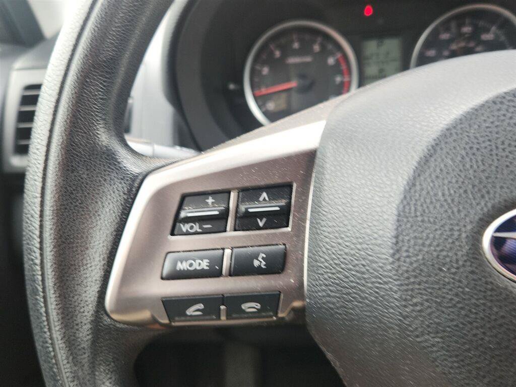 Used 2014 Subaru Forester 2.5i AWD/4WD image 14