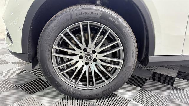 Used 2026 Mercedes-Benz GLC 300 4MATIC image 42