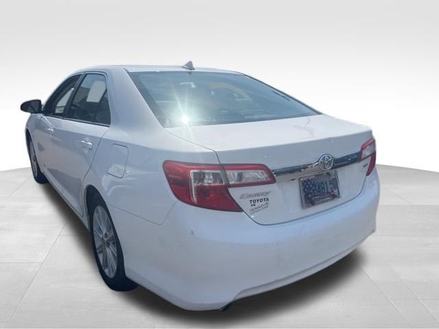 Used 2014 Toyota Camry XLE image 12