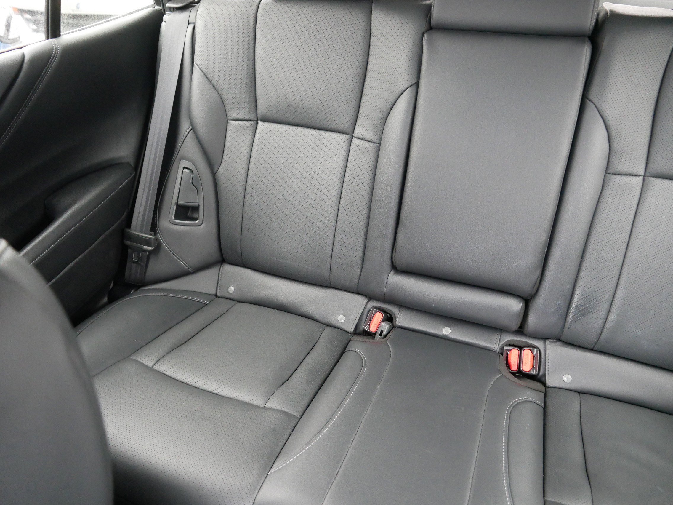 Used 2024 Subaru Outback Touring w/ Popular Package #2 image 12