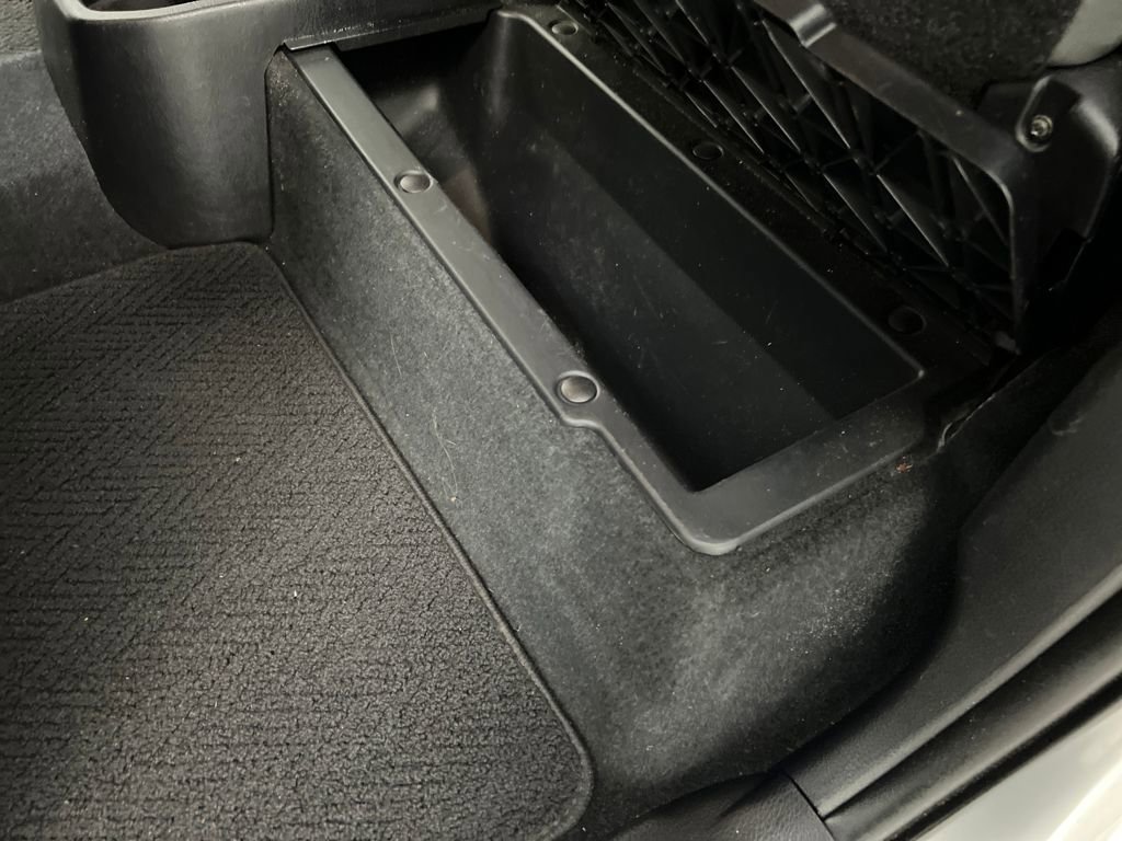 Used 2016 Toyota Tacoma SR image 15