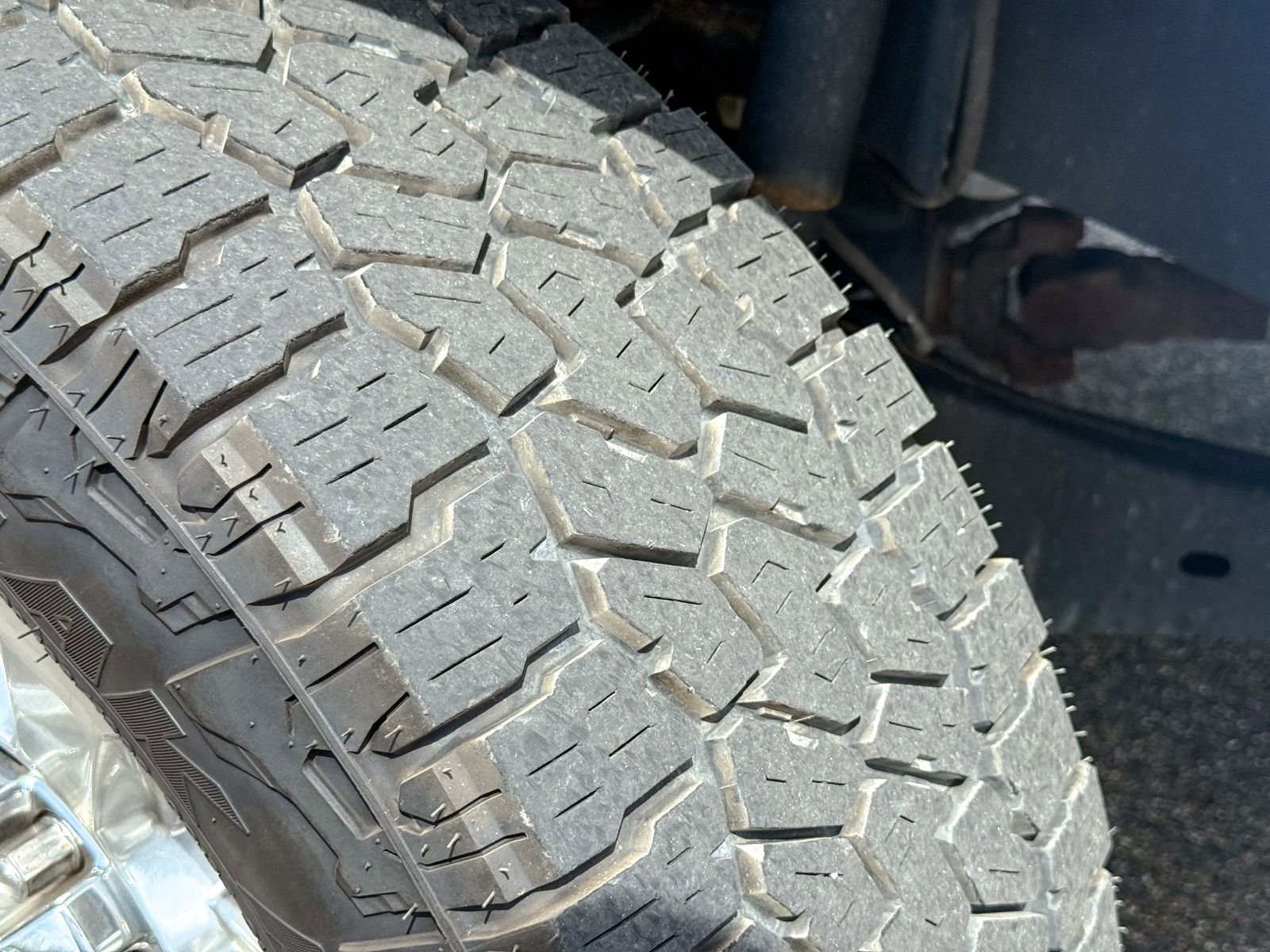 Certified 2019 Ford F250 Platinum w/ Platinum Ultimate Package AWD/4WD image 12