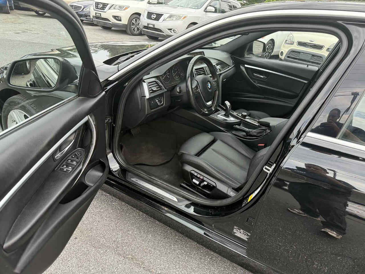 Used 2017 BMW 330i xDrive Sedan image 18