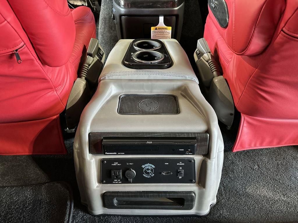 Used 2024 GMC Savana 2500 w/ Driver Convenience Package image 20