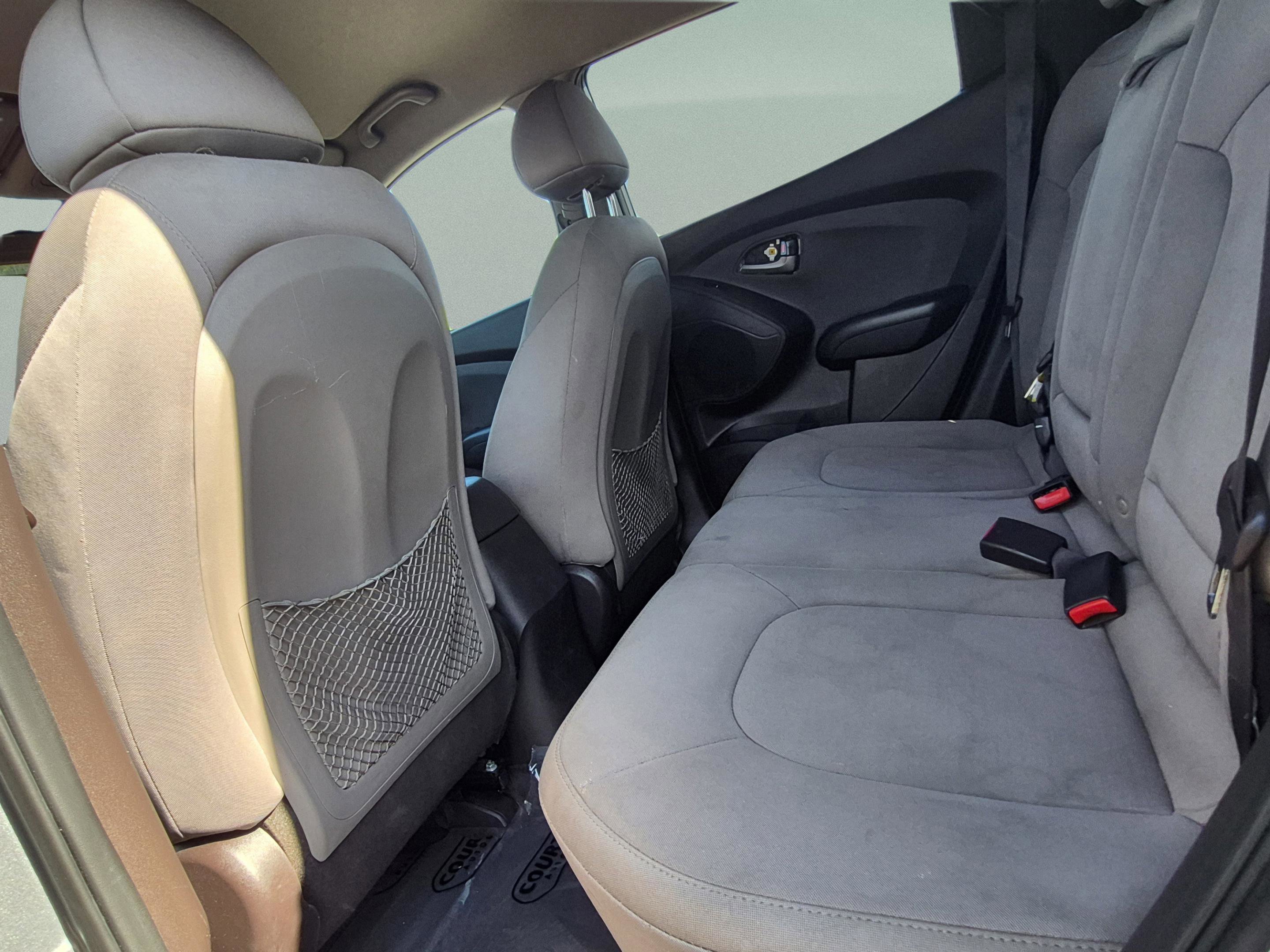 Used 2015 Hyundai Tucson GLS FWD image 14