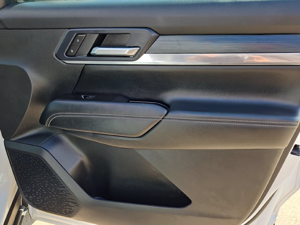 Used 2026 GMC Terrain Elevation FWD image 33