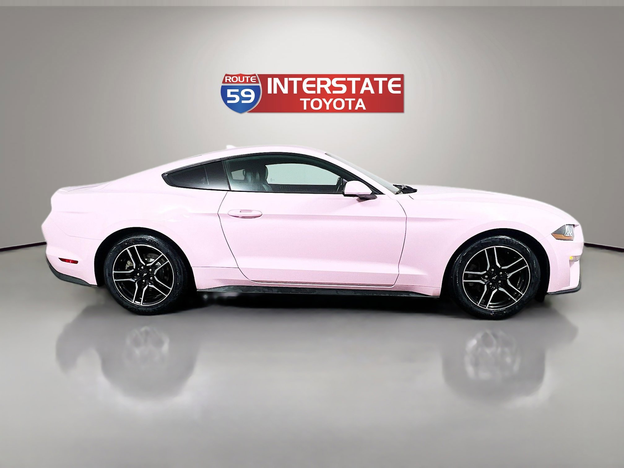 Used 2022 Ford Mustang Premium RWD image 8