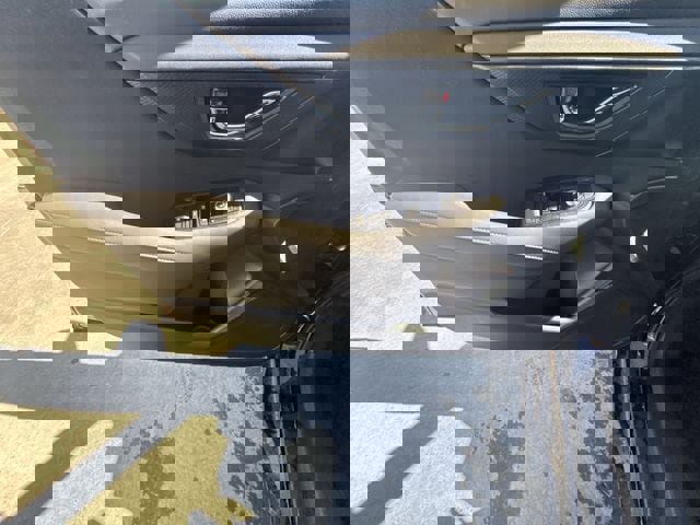 Certified 2025 Subaru Outback Premium image 13