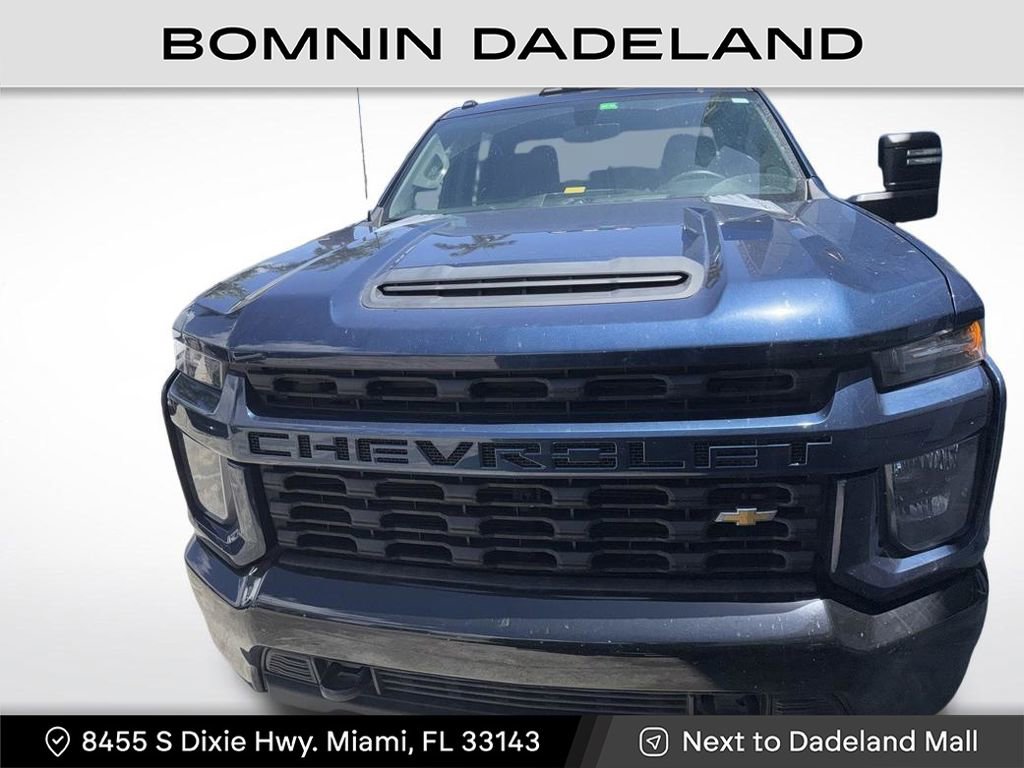 Used 2022 Chevrolet Silverado 2500 Custom w/ Custom Convenience Package AWD/4WD image 2