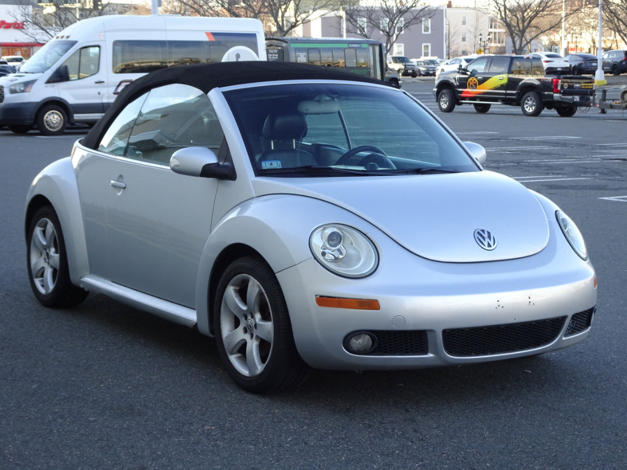 Used 2006 Volkswagen Beetle Convertible w/ Package 2 image 4
